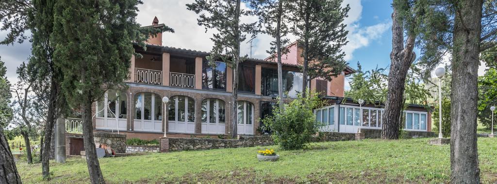 Hotel Il Cavallino Blu فولتيرا المظهر الخارجي الصورة