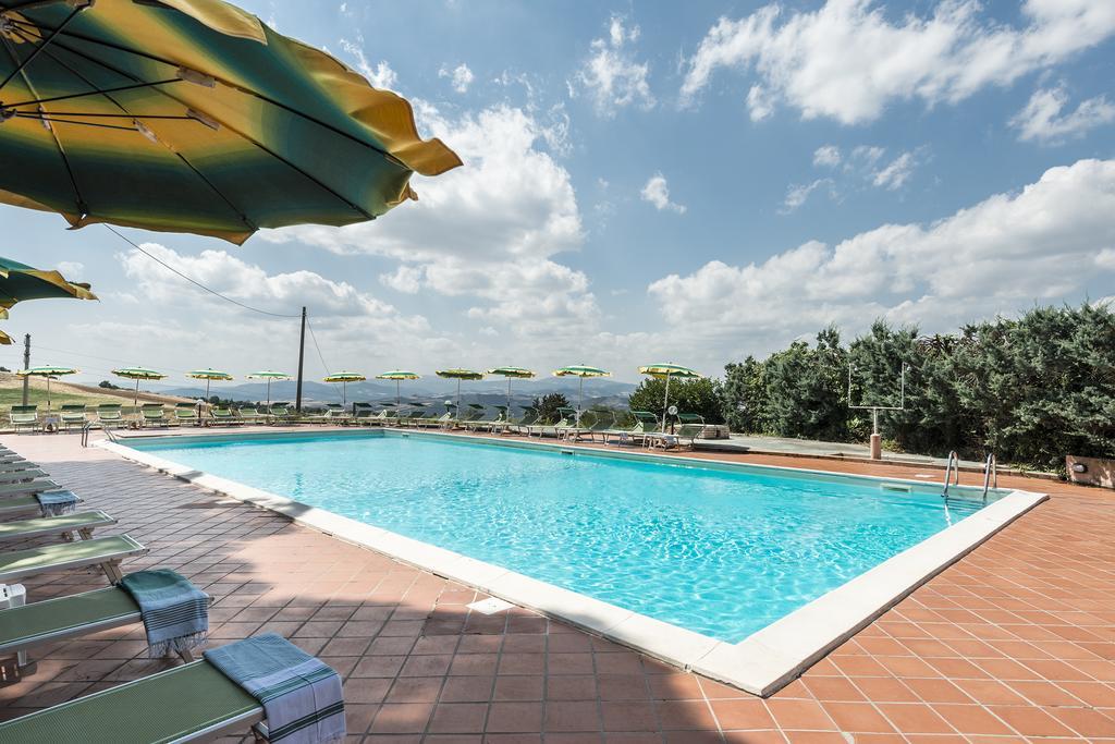 Hotel Il Cavallino Blu فولتيرا المظهر الخارجي الصورة